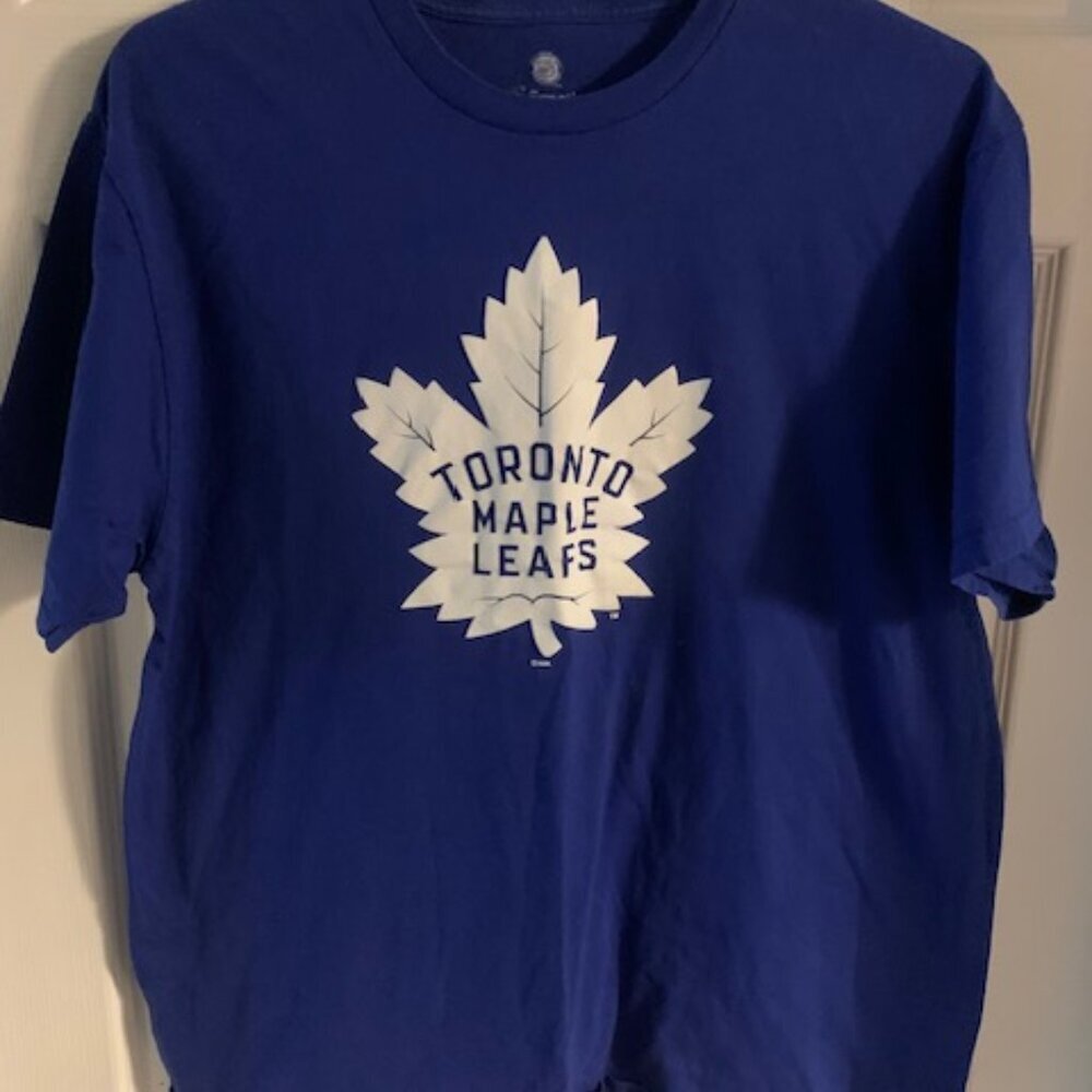 TORONTO LEAFS MENS TEE (LARGE)